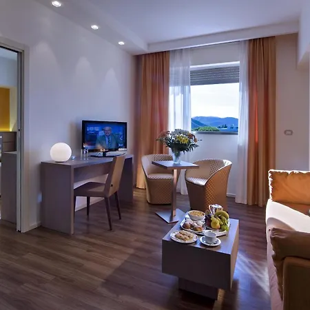 Hotel Bristol Buja-3
